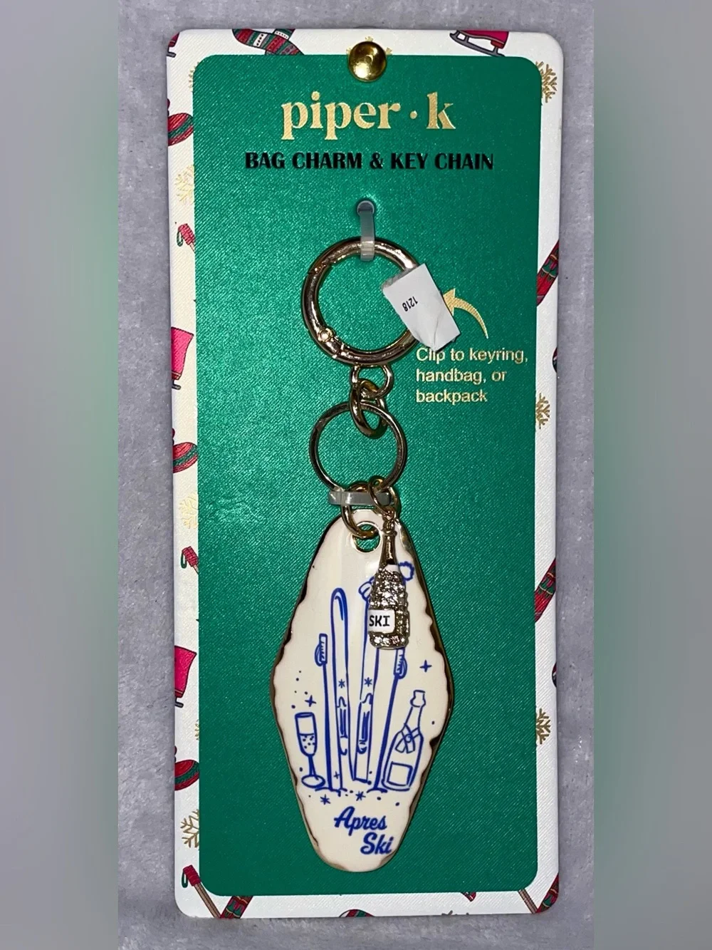 Piper K NWT Aprés Ski Bag Charm Key Chain Gold Rhinestone Champagne Bottle Motel